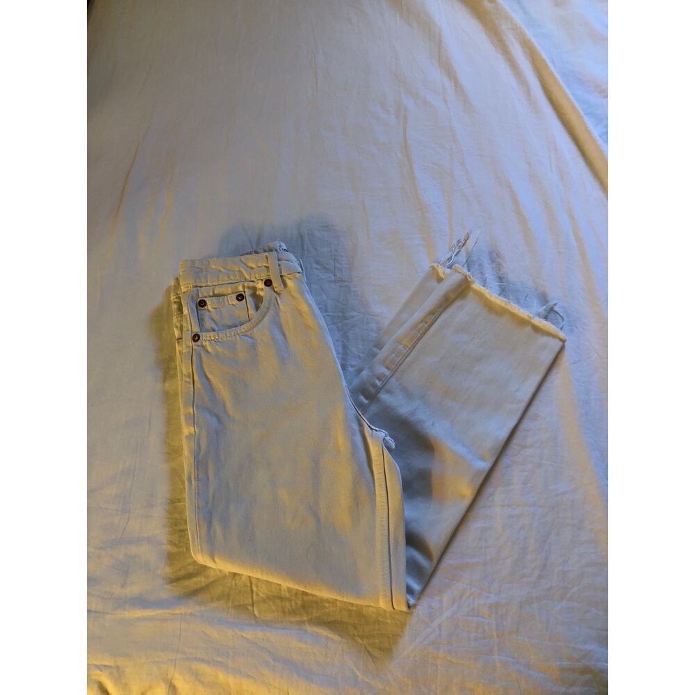 Zara white denim jean pants with frayed raw hem Size 4